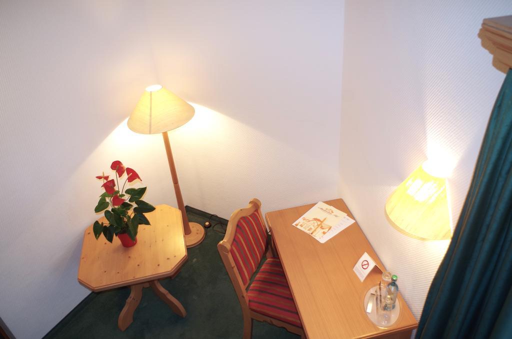 Hotel Alttolkewitzer Hof Dresden Eksteriør bilde
