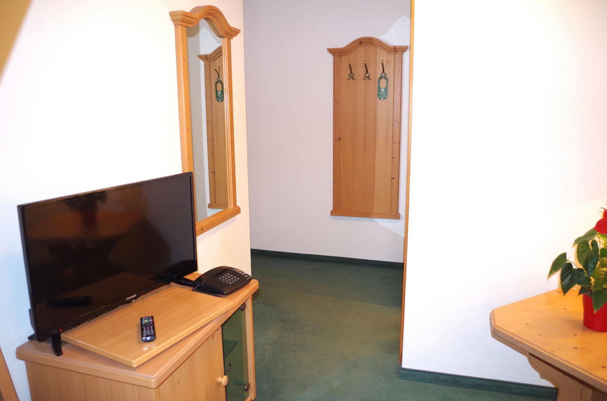 Hotel Alttolkewitzer Hof Dresden Eksteriør bilde